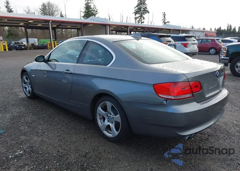 2007 BMW 328Xi z USA, uszkodzony, nr VIN WBAWC33547PD07070